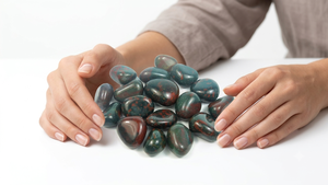 Pierres Roulées Naturelles de Sanguite en Gros, Jaspe Vert Poli, Pierres Gemmes de Guérison à Taches Rouges, Cristaux en Vrac pour Énergie, Reiki et Méditation - Product Image 2