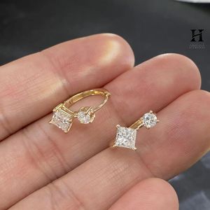 Pendientes de Diamantes CVD Certificados por IGI, Oro Real de 10K y 18K, Pequeños Huggies con Diamantes de Laboratorio con Corte Redondo y Princesa - Product Image 4