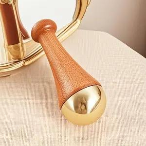 Mejor Masajeador Facial de Bambú Ayurvédico Kansa de Lujo Hecho a Mano - Herramienta Facial Marrón de Tamaño Personalizado - Product Image 3