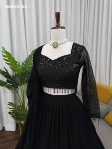 El Mejor Conjunto de Lehenga Choli y Dupatta de Tela Faux Georgette con Estilo Moderno y Volantes, Compra en Línea en India, Moda Étnica - Product Image 3