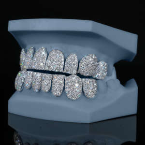 ZAWO HOUSE Bijoux corporels, Grillz dentaire unisexe personnalisé style Hip Hop avec sertissage mosaïque, en Argent sterling 925 et Moissanite VVS1 - Product Image 1