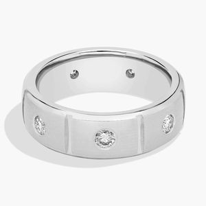 Bague d'éternité audacieuse en diamants en or rose - Product Image 5
