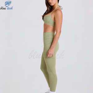 Ensemble de sport pour femmes en promotion : soutien-gorge de sport et leggings taille haute, tenue de fitness et yoga, ensemble de vêtements de sport de haute qualité - Product Image 3