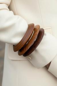 Bracelet en bois émaillé imprimé, poli, unisexe, pour soirée, vente chaude, dernier modèle personnalisé, motif diamant et lune, pour fournisseurs en gros - Product Image 2