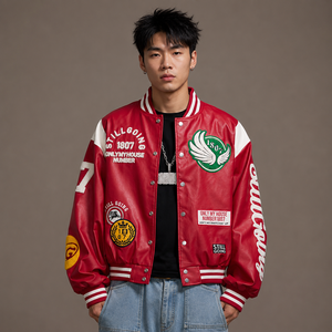 เสื้อแจ็คเก็ตเบสบอลสไตล์วินเทจ ตกแต่งด้วยผ้าปะติดปะต่อ งานปักไหมเชนีล แขนหนัง  สำหรับผู้ชาย  แบบมีซับใน  เหมาะสำหรับขี่มอเตอร์ไซค์ - Product Image 1