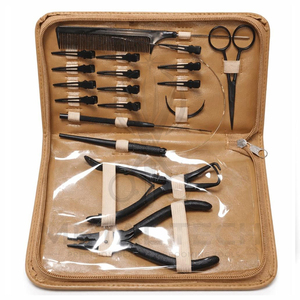 Kit d'outils pour extensions capillaires personnalisables avec pochette en cuir beige, pinces à micro-perles, ciseaux, peigne à queue et aiguille de tirage - Product Image 3
