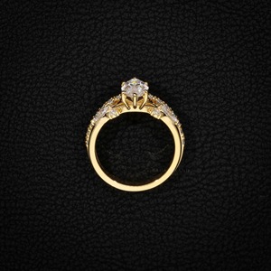 Ensemble de Bague de Fiançailles de Luxe Exclusive avec Diamant de Laboratoire Marquise de 1,20 CT Certifié IGI, Bande en Or Rose Motif Feuille, Bague de Promesse Nuptiale - Product Image 6