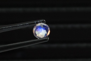 Pierre de lune arc-en-ciel naturelle, ronde, 7 mm, pierre précieuse, bleu chatoyant, pierre de lune arc-en-ciel en vrac, prix de gros - Product Image 3