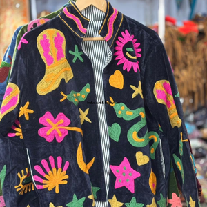 Chaqueta de algodón Suzani hecha a mano en India, chaqueta corta bordada a mano, abrigo unisex, chaqueta corta Suzani hecha a mano - Product Image 4