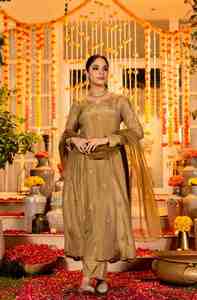 Ensemble Kurta et pantalon en soie Chanderi pour femme, tenue de fête ethnique, avec dupatta, vêtements traditionnels, séchage rapide, convient à toutes les saisons - Product Image 5