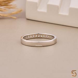 Anillo de media eternidad con diamantes cultivados en laboratorio |   Anillo de Boda Apilable de 0.38 CT |   Anillo de Diamantes de Oro de 18K para Mujer - Product Image 5