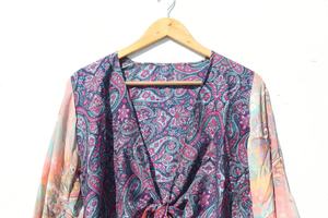 Nouveau haut portefeuille en soie imprimé pour l'été manches cloche haut court robe tunique pour femmes manches longues cloche haut court pour les femmes - Product Image 5