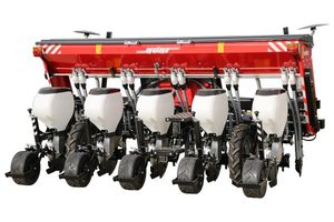 Sembradora Neumática de Maíz Importada, Sembradora Neumática con Ensamblaje Sincronizado, Abre Surcos y Fertiliza, Compatible con Tractores de 90-240hp, en Venta - Product Image 3