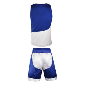 Uniforme de boxeo profesional personalizado, conjunto de chaleco y pantalones cortos de boxeo con estampado personalizado en un estilo único y de la mejor calidad. - Product Image 2