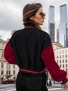 Chaqueta Corta con Estampado de Letras, Estilo Casual y Moderno para Mujer - Product Image 4