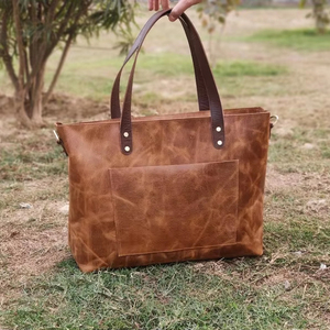 Minimalist Leather Tote <b>Bag</b> <b>Large</b> Capacity Handmade <b>Shoulder</b> <b>Bag</b> for Work Travel & Everyday Use Wholesale Supplier - Product Image 1