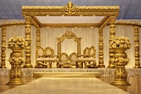 Mandap Pernikahan Heksagonal Gaya Kuil Tradisional dari Fiber Glass untuk Pernikahan Tamil Telugu Profesional Premium Indoor