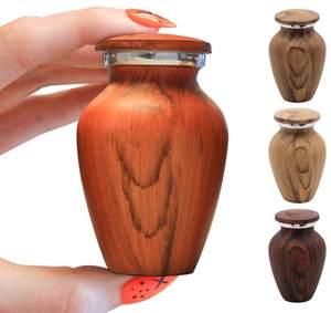 Antique Creations - Urnas Funerarias de Madera Hechas a Mano y Ecológicas con Acabado Pintado - Forma Ovalada, Capacidad de 3 Pulgadas Cúbicas - Product Image 1