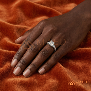 Bague de fiançailles en argent sterling 925 avec coupe princesse, pierres latérales, bande gravée vintage, bague de mariage, bijoux fins pour femmes - Product Image 4