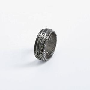 Bague en acier damas forgé avec marteau personnalisé, prix d'usine - Product Image 6