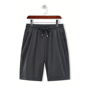 Shorts de sport pour homme en maille unie noire, coupe ample, longueur genou, pour l'été, jogging, course à pied, avec poche zippée, respirant - Product Image 1
