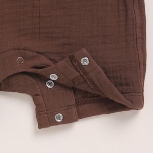 Cocoa Whisper Organic Half Romper Ropa de bebé de calidad superior Material de muselina - Product Image 4