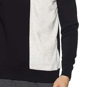 เสื้อสเวตเชิ้ตคอกลมสีดำขาวตัดกันสำหรับผู้ชาย แขนยาว สไตล์ลำลอง สตรีทแฟชั่น - Product Image 4