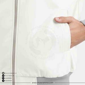 เสื้อแจ็คเก็ตบอมเบอร์สีขาวสำหรับผู้ชาย แบบลำลอง ปิดซิป สีพื้น ผ้าโพลีเอสเตอร์ ทรงปกติ คอตั้ง เสื้อกันหนาวสำหรับผู้ชาย - Product Image 3