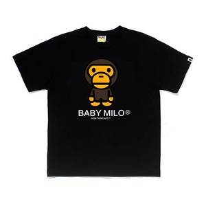 เสื้อยืดคอกลมแขนสั้นสีดำสำหรับผู้ชาย พิมพ์ลายปลาคาร์ฟ ผ้าฝ้ายเจอร์ซีย์ถัก 100% สวมใส่สบาย ทรงปกติ - Product Image 1