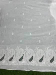 Tela de bordado Mall Chanderi, elegante, hecha a mano, de algodón y seda, de peso medio, con jacquard floral, para ropa de boda para niñas. - Product Image 5