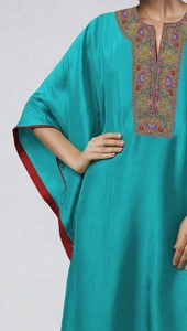 Hot Sale Beautiful Dubai Embroidery Breathable <b>Kaftan</b> Women V Neck Handmade Traditional Islamic Floor Length Polyester Clothing - Product Image 3