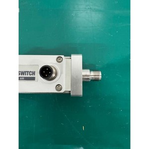 SMC FLOW SWITCH PF2A511-03-1 สวิตช์ควบคุมการไหลของอากาศแบบดิจิตอล ใช้เป็นอะไหล่อุปกรณ์เซมิคอนดักเตอร์รุ่นเก่า - Product Image 2