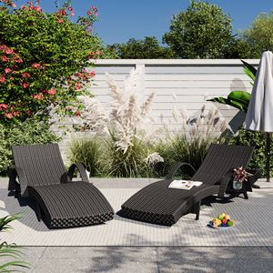 Set di 80 Sdraio da Esterno in Vimini, 2 Sedie Reclinabili in Rattan per Patio con Tavolino Laterale e Schienale Regolabile - Product Image 1