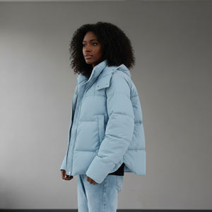 Blouson Bomber Matelassé Femme OEM en Gros, Col à Capuche, Imperméable, Respirant, Rembourré Coton, Broderie Camouflage, Hiver Décontracté - Product Image 2