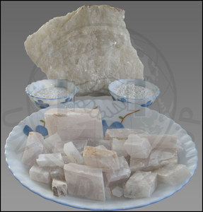 Calcita Mineral U-Cite Calcite es un Carbonato de Cal (CaCO3). En su forma pulverizada, la calcita se utiliza en muchas industrias. - Product Image 3
