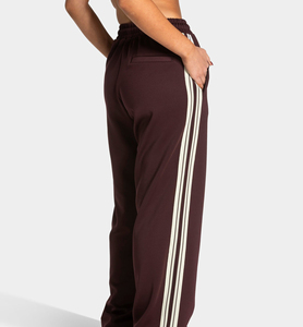 Pantalones Deportivos de Mujer Personalizados, de Cintura Media, Estilo Urbano, de Invierno, de Pierna Ancha, Transpirables, de Forro Polar, con Parte Inferior Recta - Product Image 4