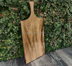 Tabla de cortar de madera elegante Diseño elegante único Madera de la mejor calidad para cortar verduras Forma rectangular Lavavajillas de 3cm de espesor - Product Image 2