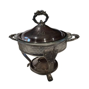 Plat à réchaud en métal fin, conçu pour répondre aux besoins de service lors d'événements, avec une qualité fiable et une fiabilité quotidienne. - Product Image 4