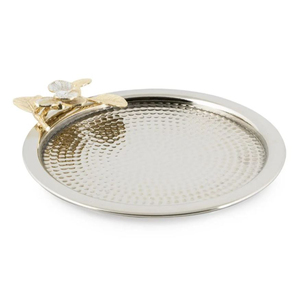 Plateau de service rond en acier inoxydable martelé avec accents floraux pour la restauration, par Amson Brass Suppliers - Product Image 1