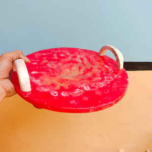 Plateau de service rond en résine tourbillon rouge au design moderne avec poignée pour décoration de table restaurants hôtels salle à manger assiettes de vaisselle - Product Image 2