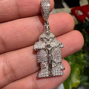 Luxury Moissanite Diamond <b>Crucifix</b> Pendant 925 <b>Silver</b> Iced Out Cross Necklace Religious Statement Fine Jewelry Gift Design Style - Product Image 4