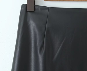 Jupe en cuir PU de haute qualité pour femmes, mode streetwear moderne personnalisée, production en gros OEM ODM, service d'échantillonnage disponible - Product Image 6