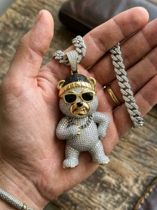 RCK Global Colgante de Cabeza de Oso 3D con Incrustaciones de Moissanita VVS, Plata S925, Oro Bicolor, Joyería de Lujo para Uso Diario, Unisex - Product Image 3