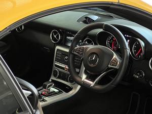 Mercedes-Benz SLC 43 AMG usado del 2022 - Product Image 3