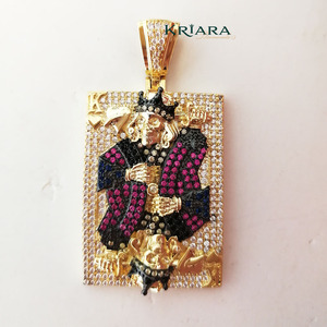 Pendentif Roi des Cœurs en argent 925 et or 18 carats avec diamant de laboratoire, charme luxueux unisexe. - Product Image 2
