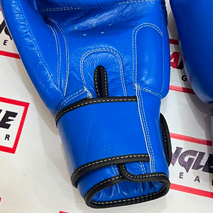 ถุงมือชกมวย Fairtex คุณภาพสูง หนังแท้ สำหรับมวยไทย ฝึกซ้อม ปิดแบบตีนตุ๊กแก ป้องกันรังสียูวี ผลิตตามสั่ง - Product Image 4