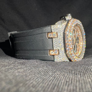 Reloj de Lujo para Hombre de Cuarzo Automático, Acero Inoxidable, Diseño Moderno, Resistente al Agua, Colores Personalizables, Logotipo, Alta Calidad, ETA - Product Image 1