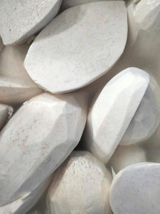 Cubos de Taro Congelados IQF, Origen Vietnam, Sabor Natural, Vegetal de Raíz Congelado para la Industria Alimentaria - Product Image 1