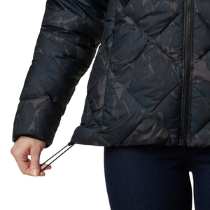 Top Selling Puffer Jacket for Women Classic Green <b>Quilted</b> Puffer Jacket Custom Logo Cozy Hooded Jackets Manufacture in Pakistan - Product Image 6