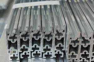 โปรไฟล์อะลูมิเนียมแบบทีสล็อต |   ระบบการอัดขึ้นรูปอุตสาหกรรม 6063-T5 CNW ALUMINUM เวียดนาม - Product Image 4